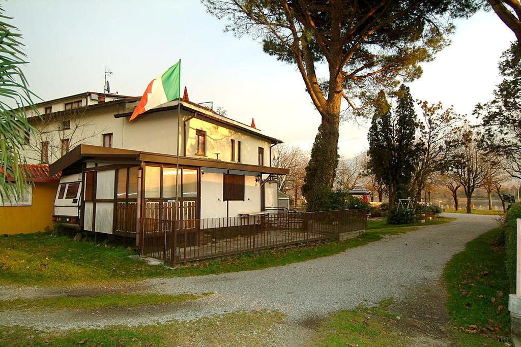 Camping Hotel Au Lac De Como Sorico Εξωτερικό φωτογραφία
