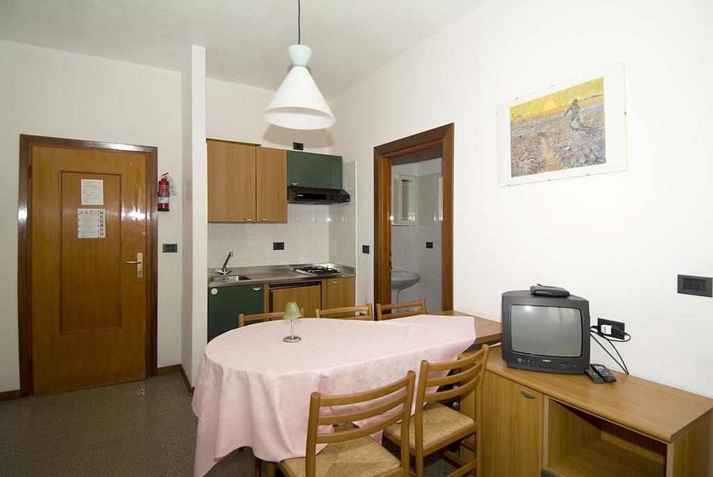 Camping Hotel Au Lac De Como Sorico Εξωτερικό φωτογραφία